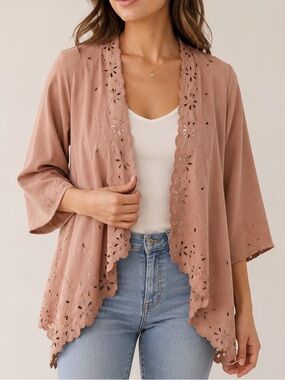 Pink Martini Boho Laser Cut Eyelet Scalloped Open Front Kimono Cardigan XS Pink
